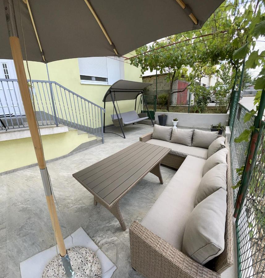 Apartman Noel Knin Exterior photo